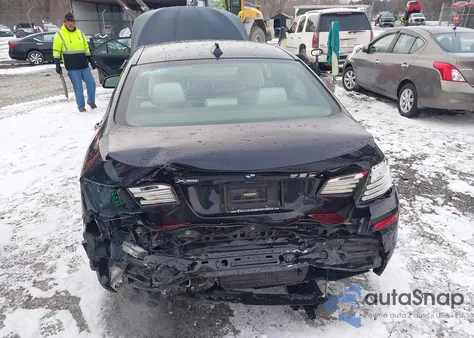 2016 BMW 528I xDrive из США, поврежденный, VIN WBA5A7C57GG152424